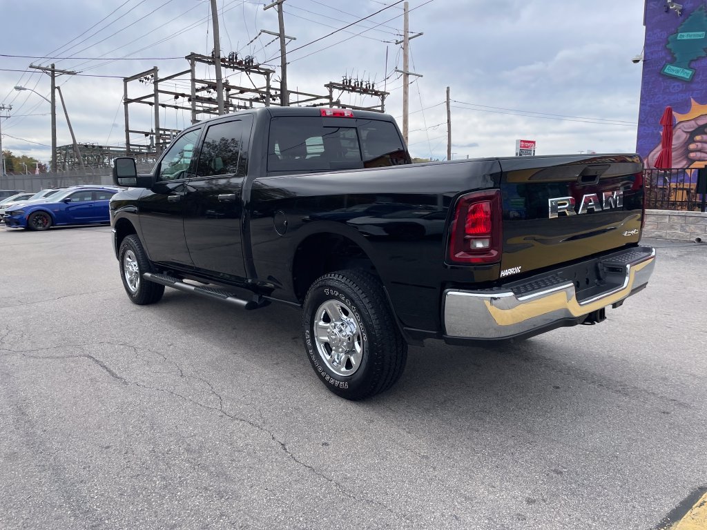 Used 2026 RAM 2500 Tradesman AWD/4WD image 3