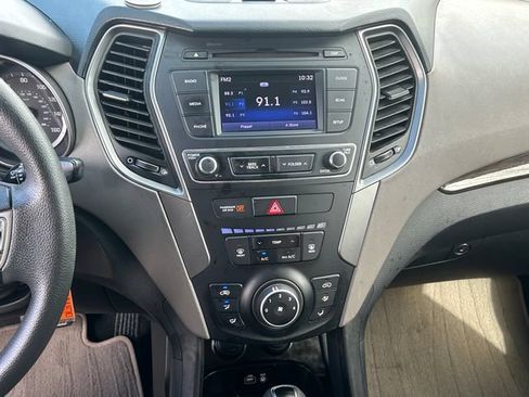 Used 2018 Hyundai Santa Fe Sport AWD/4WD image 13