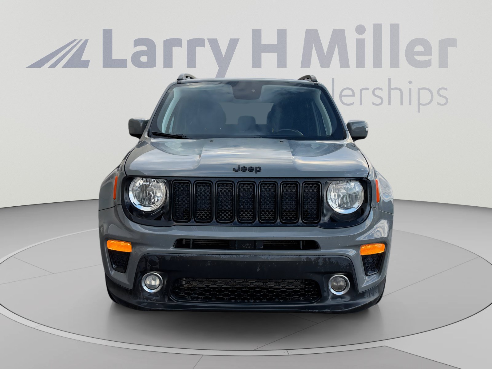 Used 2020 Jeep Renegade Altitude FWD image 8