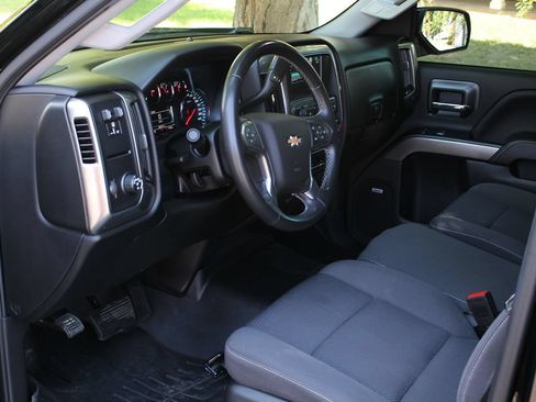 Used 2018 Chevrolet Silverado 1500 LT w/ All Star Edition RWD image 8