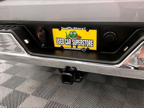 Used 2025 GMC Sierra 1500 SLE AWD/4WD image 40