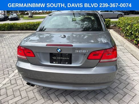 Used 2010 BMW 328i Convertible RWD image 11