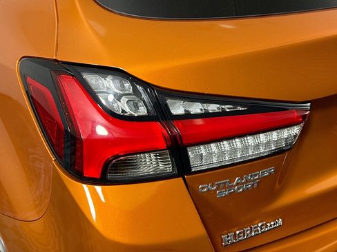 Used 2021 Mitsubishi Outlander Sport LE FWD image 35
