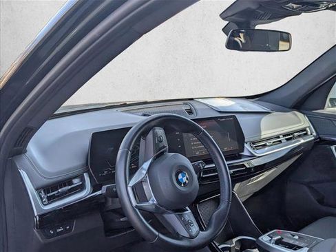 Used 2023 BMW X1 xDrive28i AWD/4WD image 11