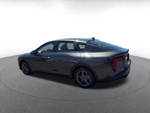 Used 2025 Kia K4 FWD image 10