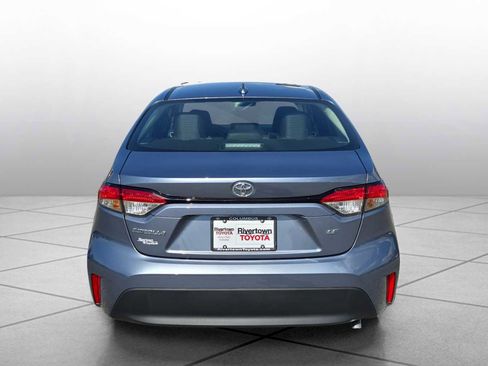 New 2026 Toyota Corolla LE FWD image 4