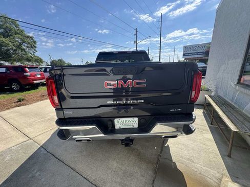 Used 2023 GMC Sierra 1500 SLT w/ SLT Premium Package AWD/4WD image 6