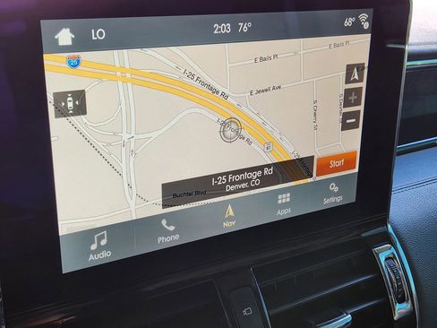 Used 2019 Lincoln Navigator Reserve image 24