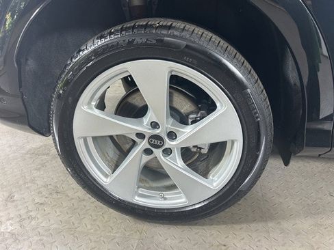 New 2025 Audi Q5 Premium Plus image 10