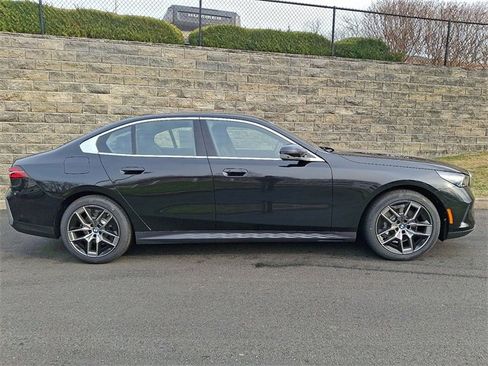 New 2026 BMW 530i xDrive 530i xDrive image 7