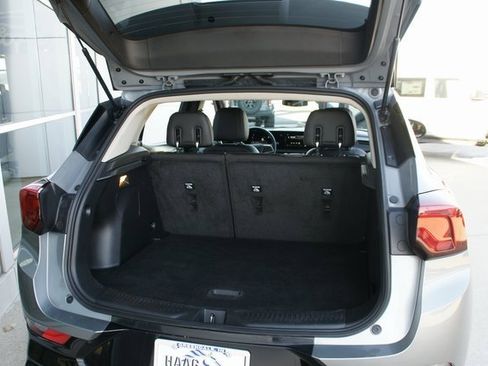 Used 2024 Buick Encore GX Sport Touring image 27