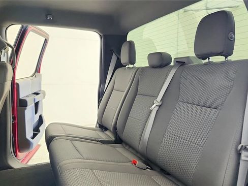 Used 2018 Ford F150 XLT w/ Equipment Group 302A Luxury AWD/4WD image 30