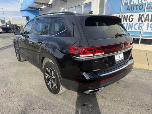 Used 2024 Volkswagen Atlas SE image 14