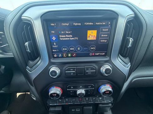 Used 2021 GMC Sierra 1500 SLT RWD image 29