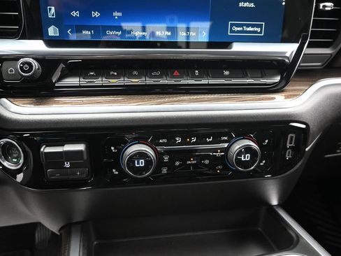 Used 2025 Chevrolet Silverado 1500 LT w/ Safety Package RWD image 15