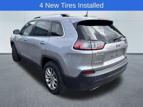 Used 2021 Jeep Cherokee Latitude Lux w/ Comfort/Convenience Group AWD/4WD image 2