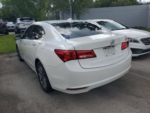 Used 2020 Acura TLX FWD image 7