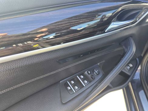 Used 2018 BMW 530i xDrive image 34