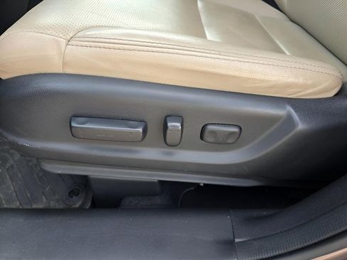 Used 2015 Honda CR-V EX-L image 23