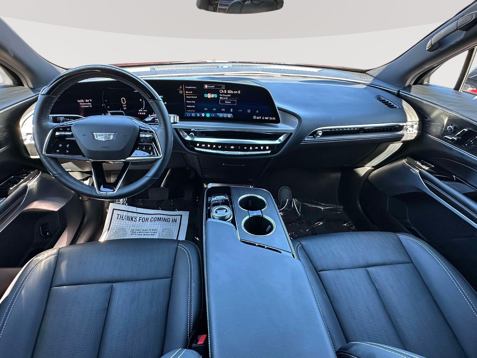Certified 2024 Cadillac Lyriq Luxury AWD/4WD image 7