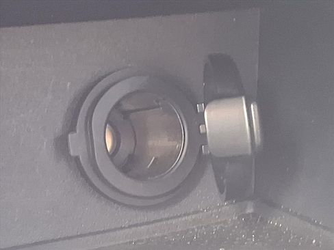 Used 2021 Subaru Crosstrek 2.0i Premium w/ Moonroof Package image 15