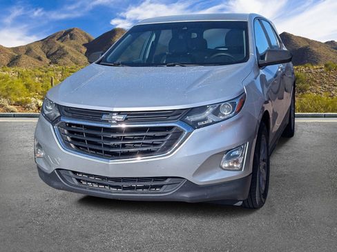 Used 2020 Chevrolet Equinox LS image 11