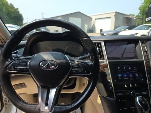 Used 2018 INFINITI Q50 Luxe w/ Sensory Package (Luxe) RWD image 15