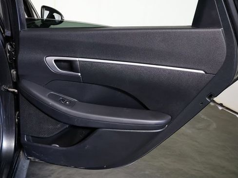 Used 2022 Hyundai Sonata SE FWD image 28