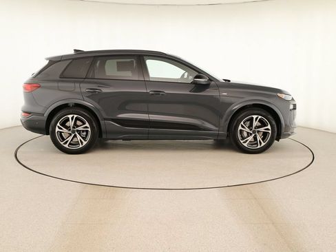 New 2027 Audi Q6 e-tron Prestige AWD/4WD image 8