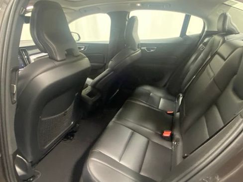 Used 2025 Volvo S60 B5 Core AWD/4WD image 13