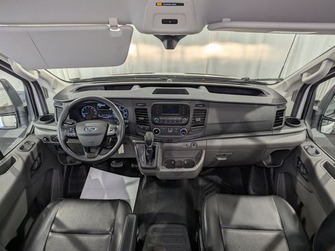 Used 2025 Ford Transit 250 148 High Roof RWD image 9