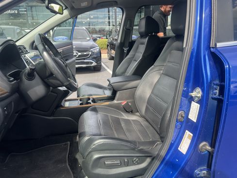 Used 2020 Honda CR-V Touring image 16