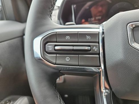 New 2026 GMC Terrain Elevation w/ Technology Package II AWD/4WD image 30