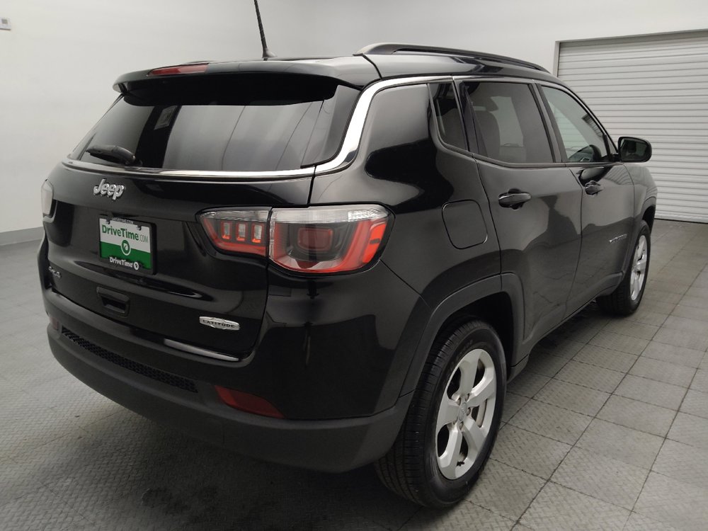 Used 2018 Jeep Compass Latitude AWD/4WD image 9