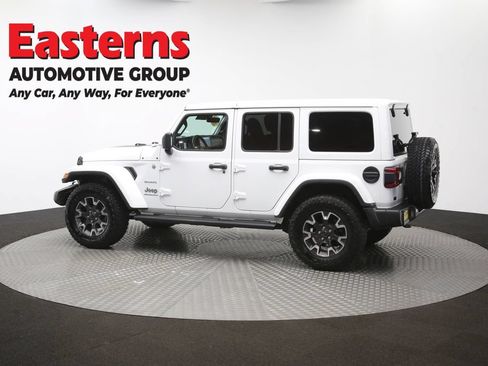 Used 2024 Jeep Wrangler Unlimited Sahara w/ Dual Top Group AWD/4WD image 61