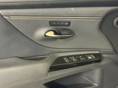 Used 2022 Lexus ES 350 w/ Premium Package FWD image 15