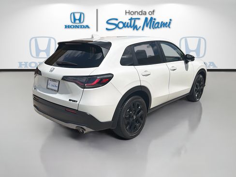 Used 2024 Honda HR-V Sport image 7
