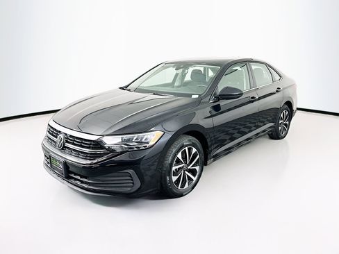 Used 2024 Volkswagen Jetta S FWD image 3
