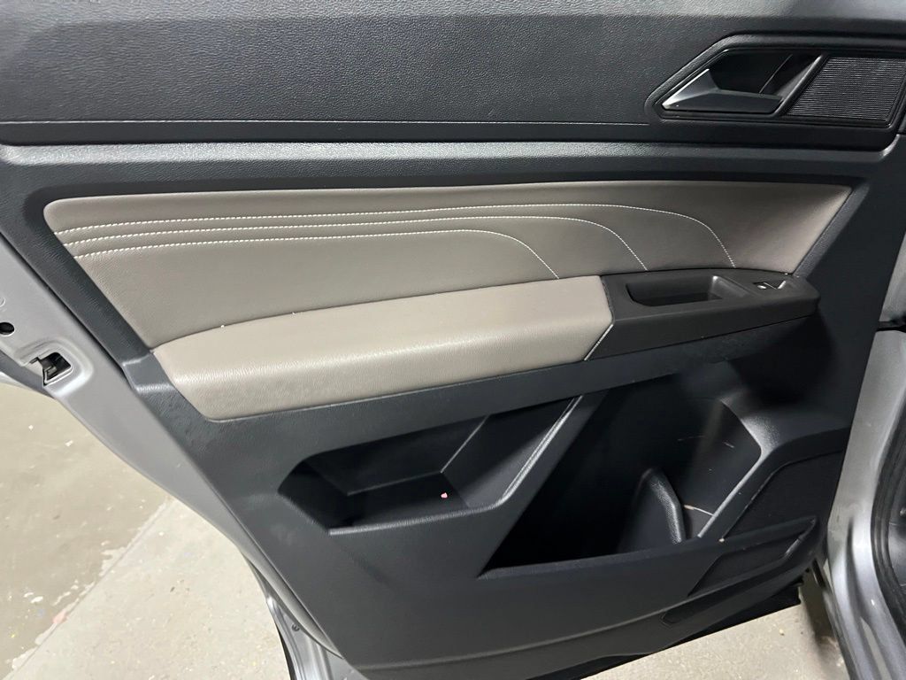 Used 2022 Volkswagen Atlas SE FWD image 18