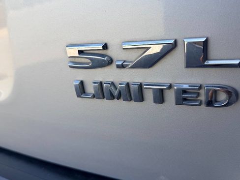 Used 2005 Jeep Grand Cherokee Limited AWD/4WD image 8