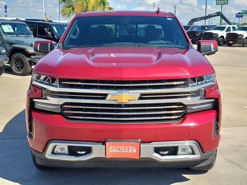 Used 2020 Chevrolet Silverado 1500 High Country w/ Technology Package AWD/4WD image 14