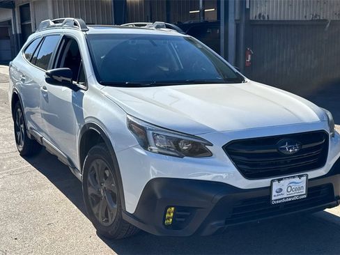 Used 2021 Subaru Outback Onyx Edition XT image 2