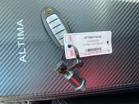 Used 2019 Nissan Altima 2.5 SL FWD image 32