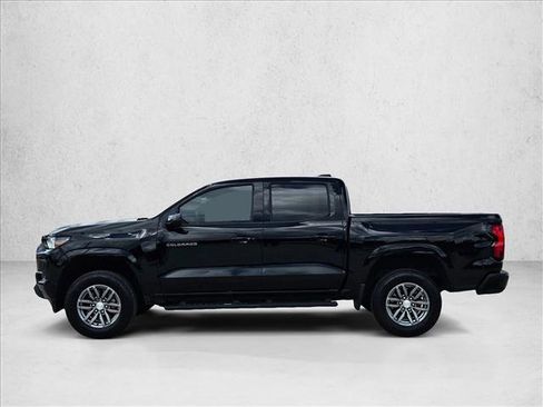 Used 2024 Chevrolet Colorado LT w/ LT Convenience Package RWD image 9