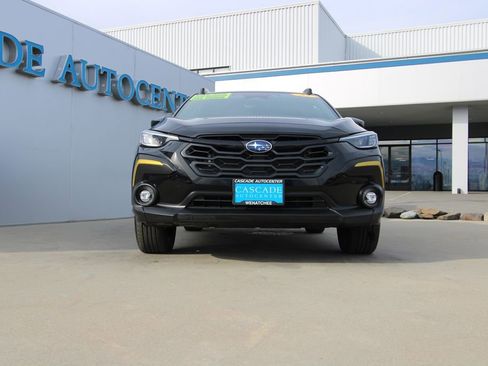 Certified 2025 Subaru Crosstrek 2.5i Sport w/ Crosstrek Mirror Package image 2