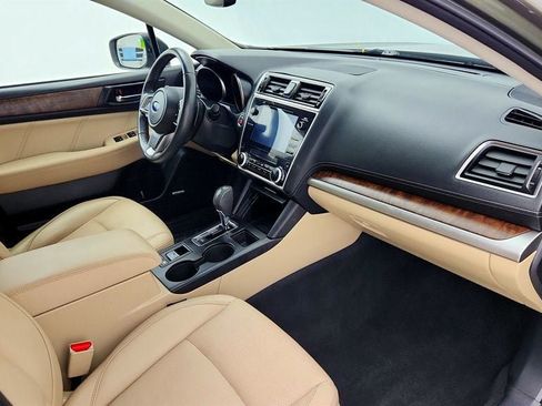 Used 2018 Subaru Outback 2.5i Limited AWD/4WD image 25
