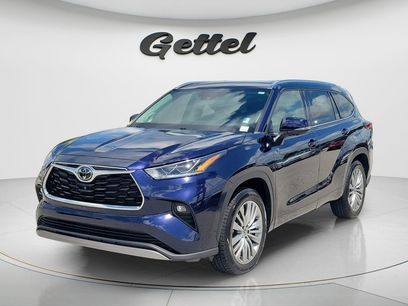 Used 2023 Toyota Highlander Platinum