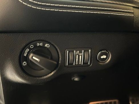 Used 2022 Dodge Challenger SRT Hellcat Redeye image 18