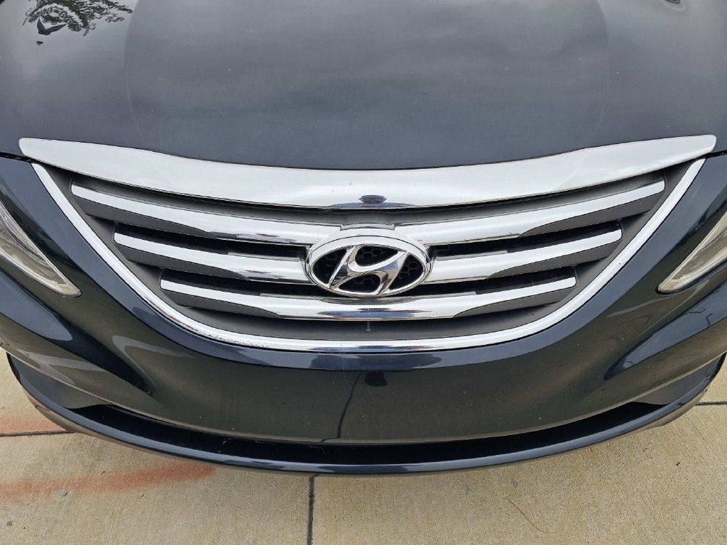 Used 2014 Hyundai Sonata SE w/ Premium Package 03 FWD image 6