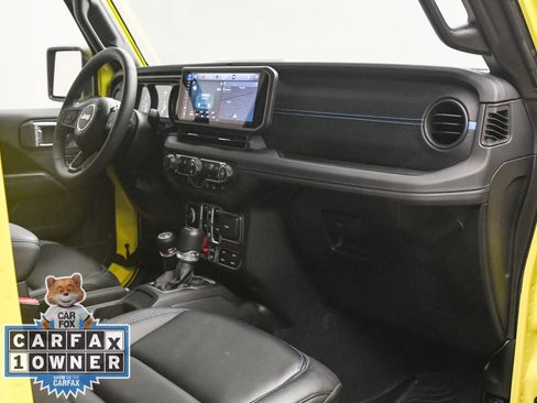 Used 2024 Jeep Wrangler Unlimited Rubicon 4xe image 19